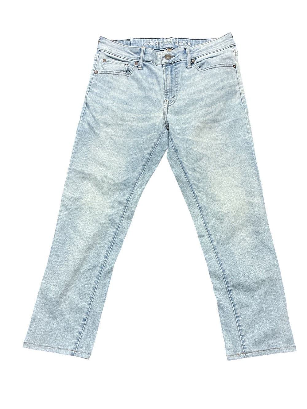 American Eagle Light Wash Men’s Jeans - Classic Straight Fit size 32